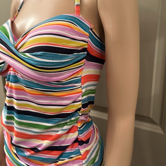 Anne Cole 2-piece swim skirt, top and coverup. - Picture 5 of 16